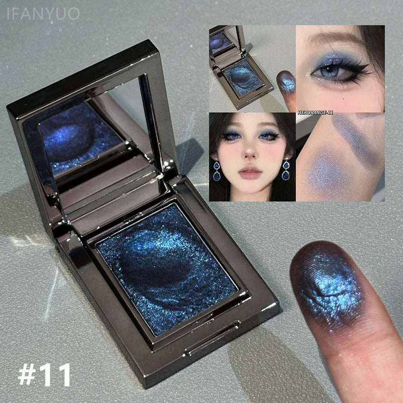 Chameleon Dark Green Eyeshadow Palette, Thin, Easy-to-Apply, Sparkling Pearly, Puree-like Eyeshadow, Illuminating Makeup