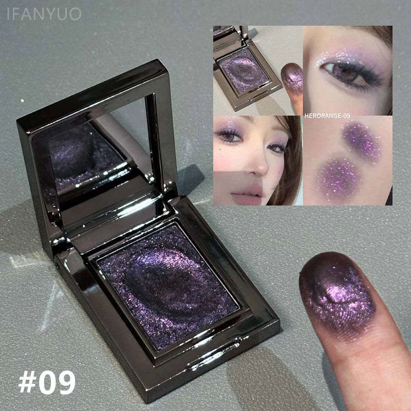 Chameleon Dark Green Eyeshadow Palette, Thin, Easy-to-Apply, Sparkling Pearly, Puree-like Eyeshadow, Illuminating Makeup