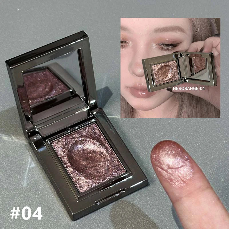 Chameleon Dark Green Eyeshadow Palette, Thin, Easy-to-Apply, Sparkling Pearly, Puree-like Eyeshadow, Illuminating Makeup